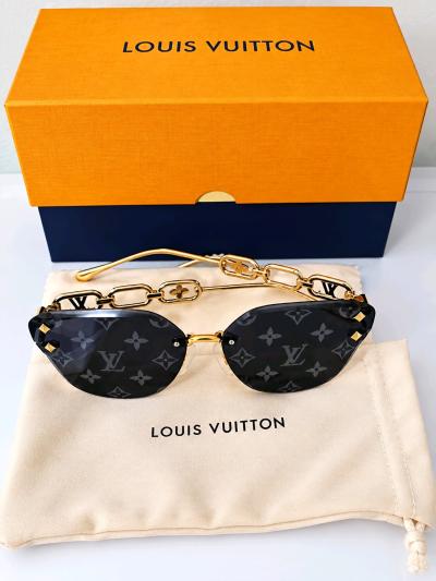 LuxuryInspired Womens Fashion Sunglasses  Stylish Designer L - Thumbnail 2