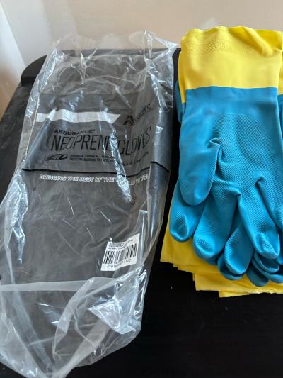 New Neoprene coated elbow gloves