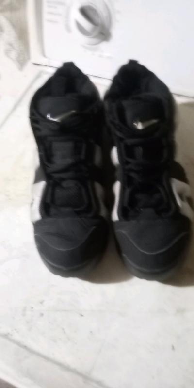 11 and a half Nike Air Uptempo only worn a few times - Thumbnail 3