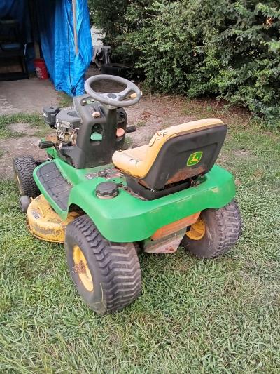 running and driving but not cutting John Deere 150 - Thumbnail 4