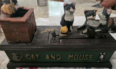 vintage cast iron cat and mouse mechanical bank - Thumbnail 2