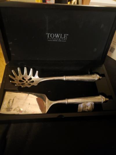Towle silversmith silver plated 2 pieces