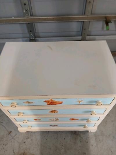 Dresser  fish theme - Thumbnail 2