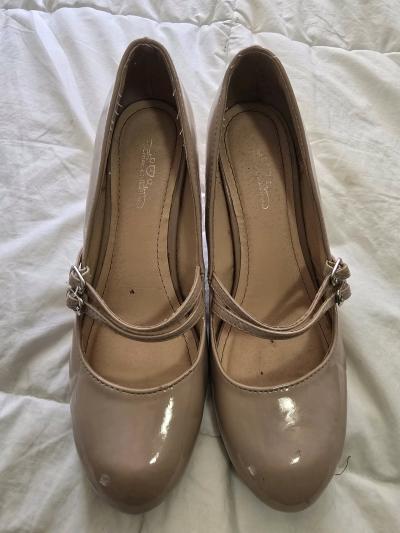 Journee Collection Windy Mary Jane Pumps  Size 85