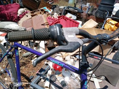 Vintage Diamondback Hybrid Bike - Thumbnail 6