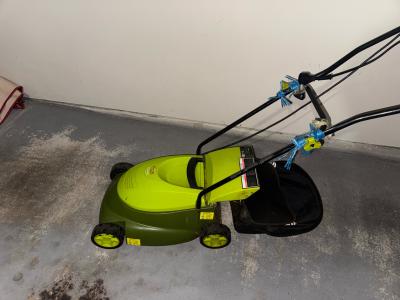 Electric Lawn Mower and String Trimmer Set - Thumbnail 6