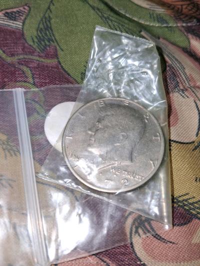 coin lot mixed set check it out - Thumbnail 5