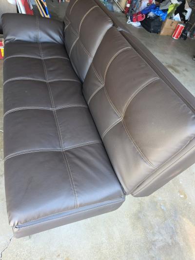 leather convertible Couch Bed - Thumbnail 4