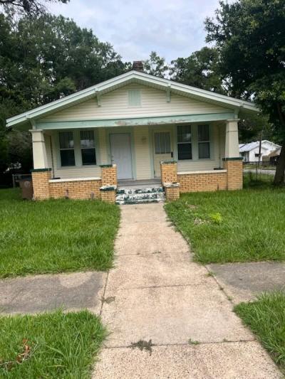 Low Income Home and Apartment