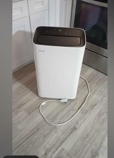 Portable ac new tobishiba portable