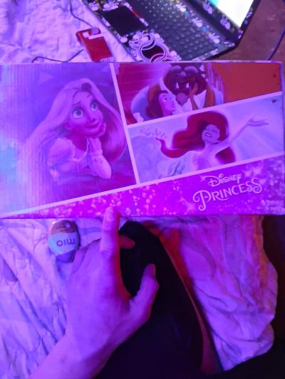 Disney princess bubble machine new in box - Thumbnail 4