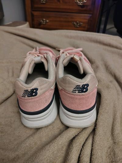 womens size 11 sneakers - Thumbnail 3