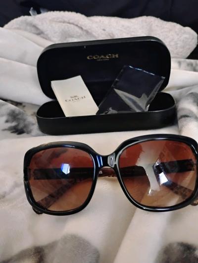 Coach Tortoise sunglasses with case