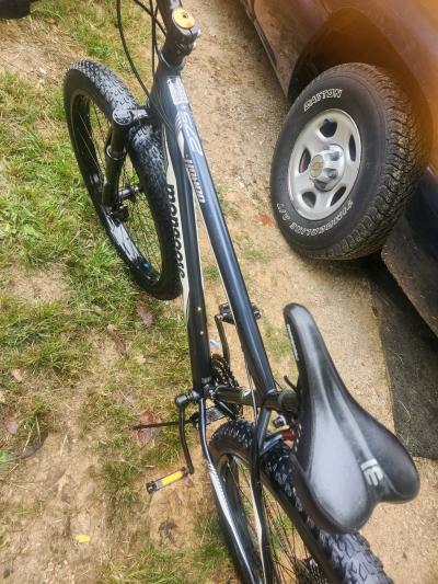 mongoose bike like new