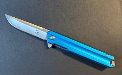 Falcon folding knife