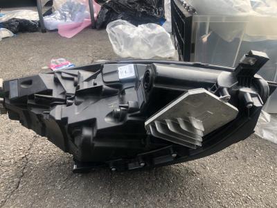 Tesla Y Tesla S headlights like new condition - Thumbnail 4