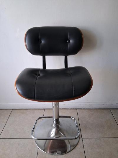 BEAUTIFFUL CHAIRS
