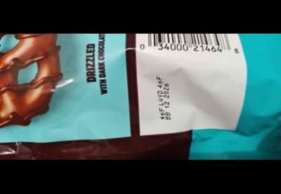 HERSHEY Nuggets with Almonds and HERSHEY Dipped Pretzels - Thumbnail 3