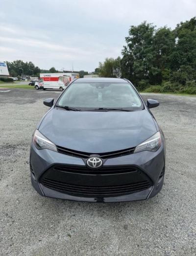2017 Toyota Corolla - Thumbnail 2