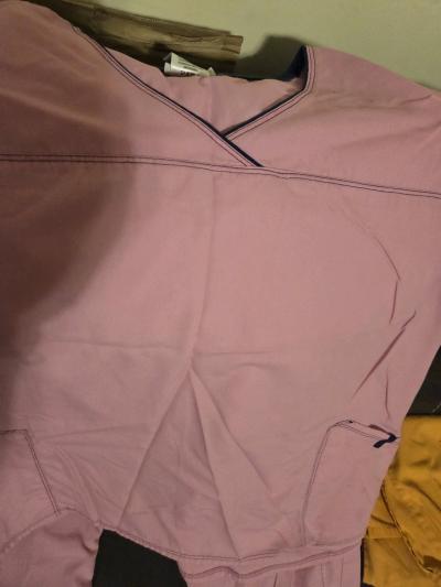 Womens scrub set 3X pink with blue trim