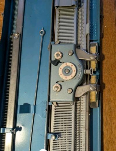1950s Brother Knitting machine - Thumbnail 2