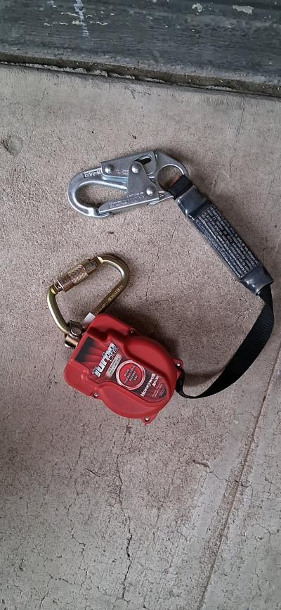 Honeywell Miller H500 Safety Harness bundle - Thumbnail 2