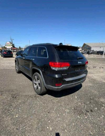 2015 jeep grand Cherokee - Thumbnail 4