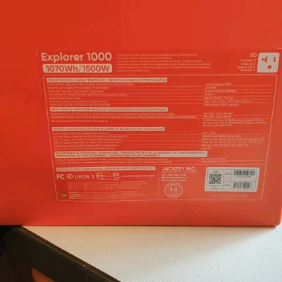 Jackery Explorer 1000 V2 portable solar generator - Thumbnail 4