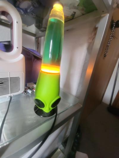 Rhode Island Novelty 13 Inch Alien Head Wax Motion Lamp