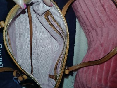 small Dooney barrel bag - Thumbnail 3