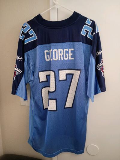 titans jersey size XL