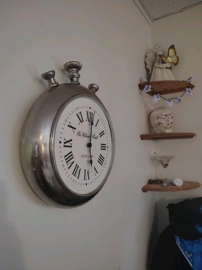 sir William pocket watch but wall size - Thumbnail 2