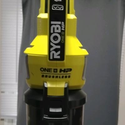 vacuum cleaner by Ryobi