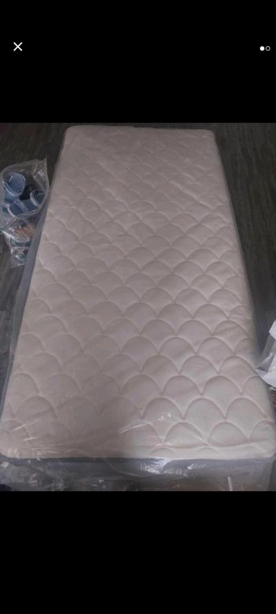 Serta Bayport Twin Mattress and Box Spring