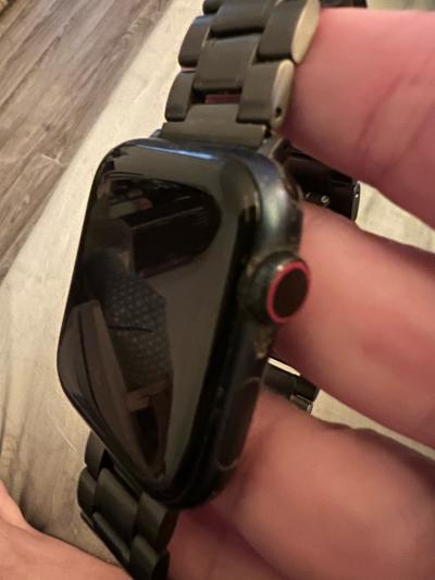 Apple Watch Series 6 GPS and Cellular - Thumbnail 2