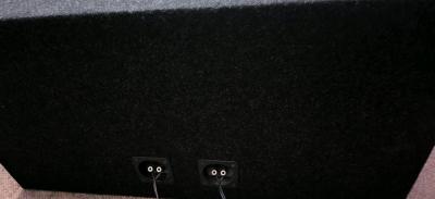 Dual 12 Inch Subwoofer kickers - Thumbnail 4
