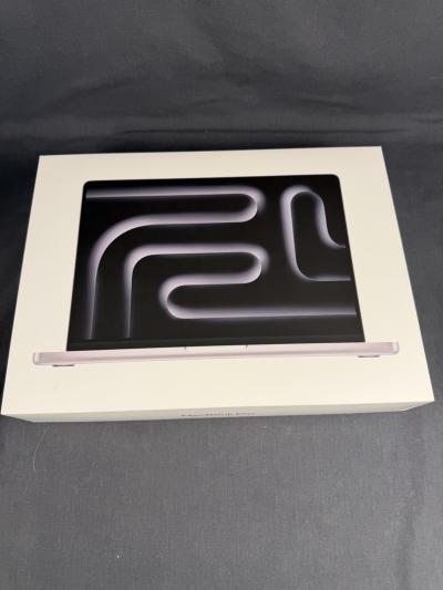 New Apple MacBook Pro M5 14inch 2025 32GB 1TB SSD