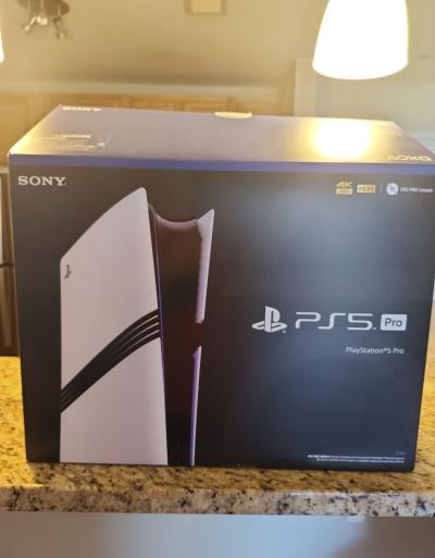 PS5 Pro Station SONY with just 1 pad - Thumbnail 3