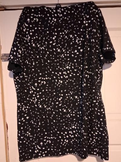Womans XL black dress shirt lord and Taylors - Thumbnail 4