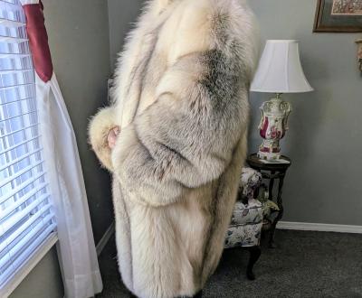 real fox fur medium length coat - Thumbnail 2