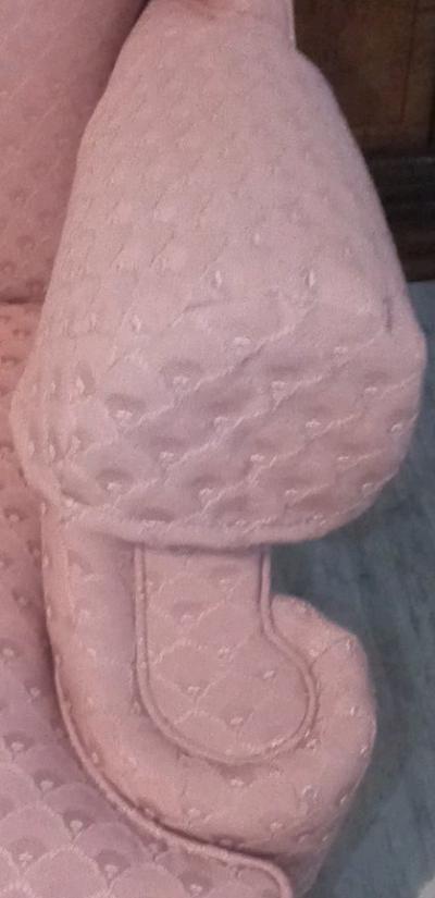 1 pr Tradional pink Wingback Armchairs - Thumbnail 5