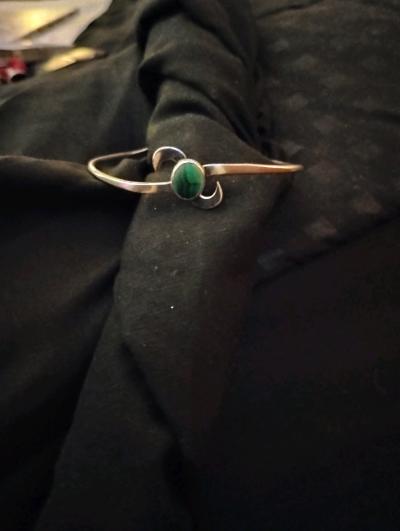 Silver Malachite Crescent Moon Bracelet - Thumbnail 3