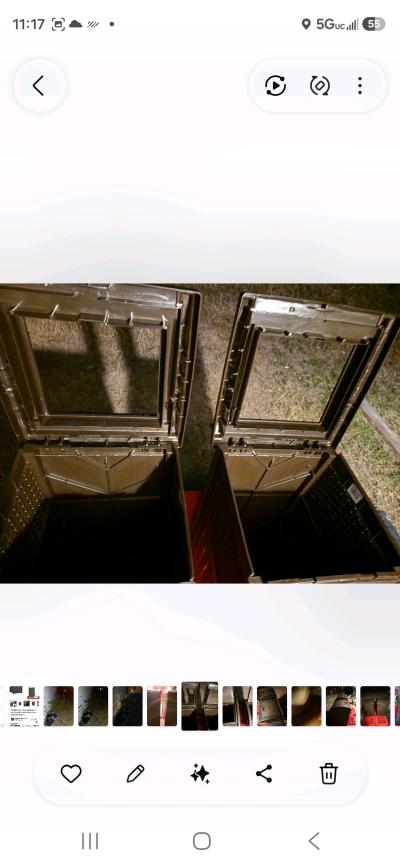 New 33 Gallons Comercial or Res Trash Cans Water Resistant - Thumbnail 2
