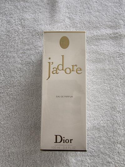 Dior Jadore Eau de Parfum Vaporisateur Spray 100ml  34 FLOZ