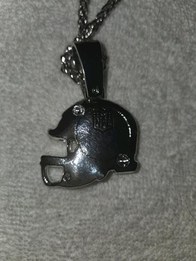 Eagles Vintage Pendant and Chain - Thumbnail 2
