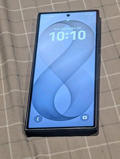 Galaxy fold 8 ultra - Thumbnail 3