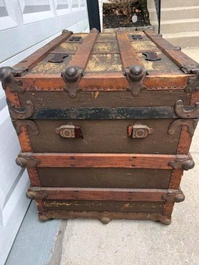 19th century steamer trunk - Thumbnail 3