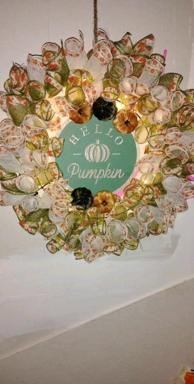 Handmade Fall wreath with lights - Thumbnail 2
