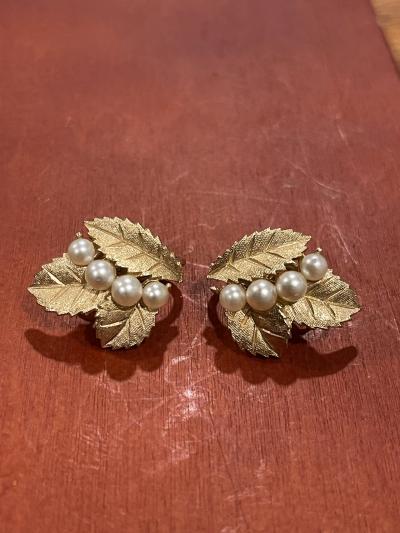Vintage Gold Pearl Leaf Earrings