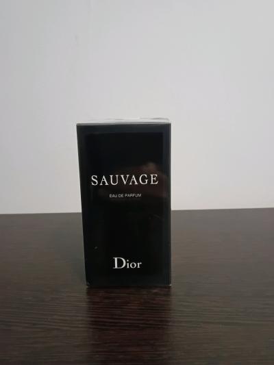 vendo perfumes con buen aroma 100 originales - Thumbnail 11